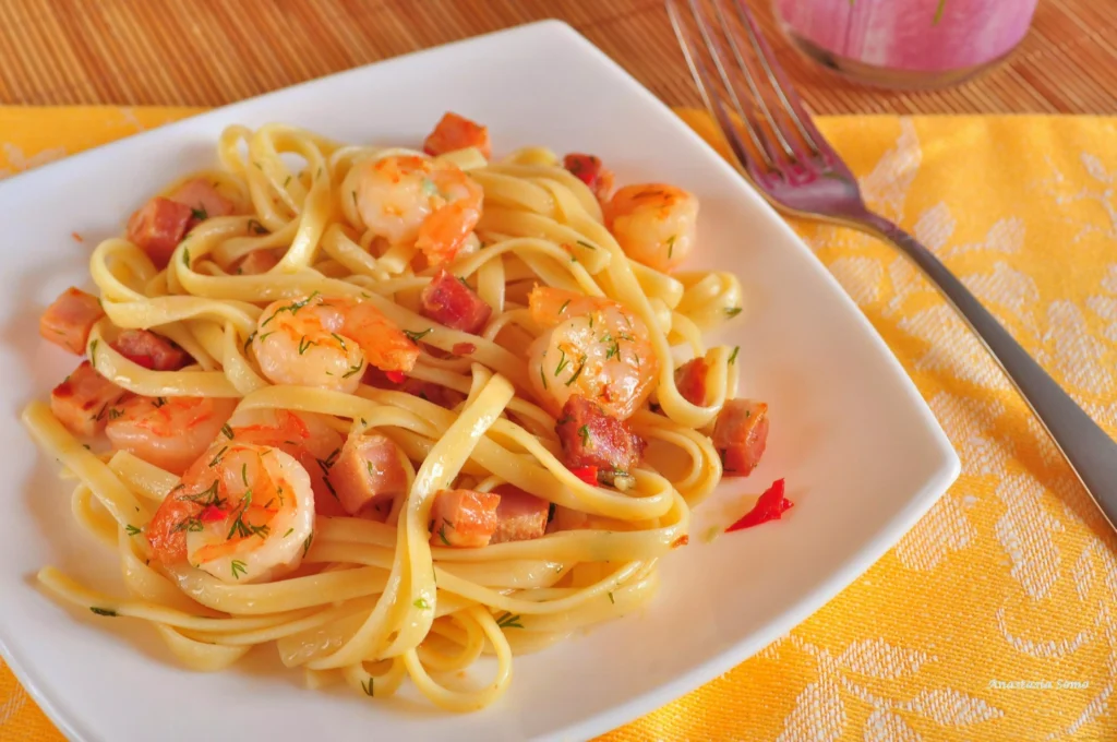 spicy spaghetti, fried prawns recipe, seafood pasta, spicy pasta recipe, dinner ideas, easy pasta recipes, Italian seafood dishes, quick dinner recipes, flavorful pasta dishes, spicy seafood recipes