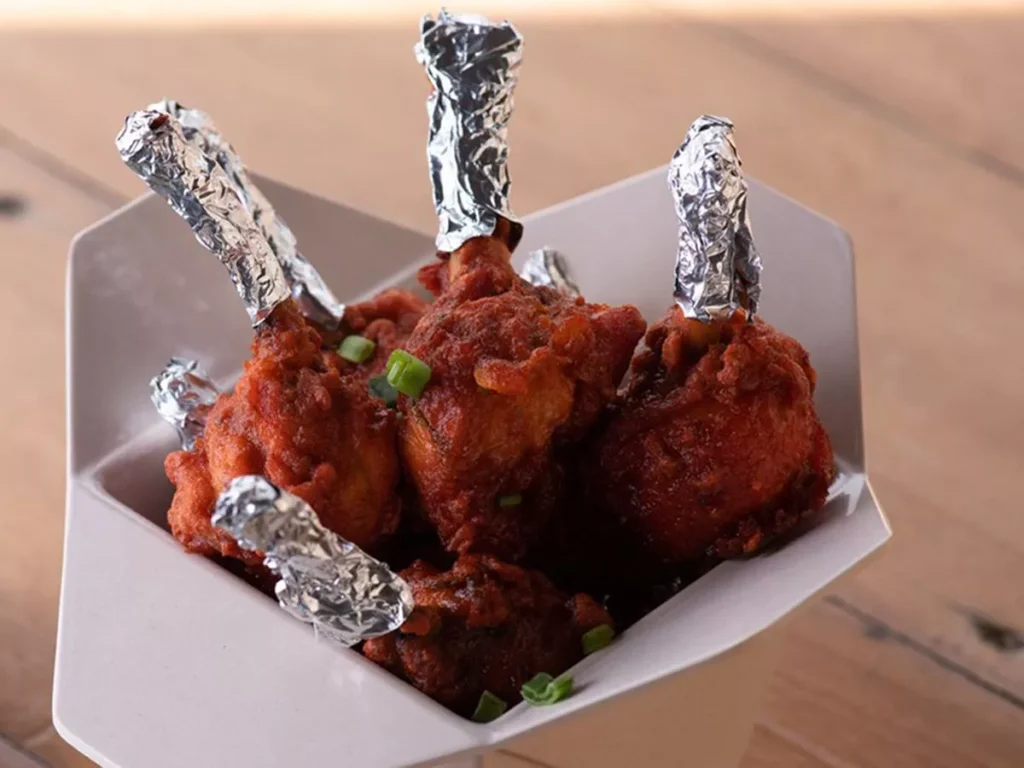 Indian chicken lollipop recipe spicy garlicky crispy chicken appetizer chicken wings drumsticks vegetable oil frying ginger garlic green chillies ajinomoto cornflour white pepper food color egg marinade batter chicken lollipops frying chicken cooking chicken homemade chicken lollipop easy