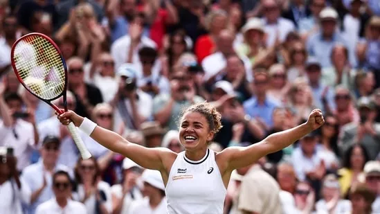 Jasmine Paolini Wimbledon Final Barbora Krejcikova Historic Semi-Final Win Grand Slam Title Italian Woman Wimbledon Grass-Court Grand Slam Centre Court Victory Donna Vekic Longest Women's Singles Semi-Final Remarkable Journey Czech Player