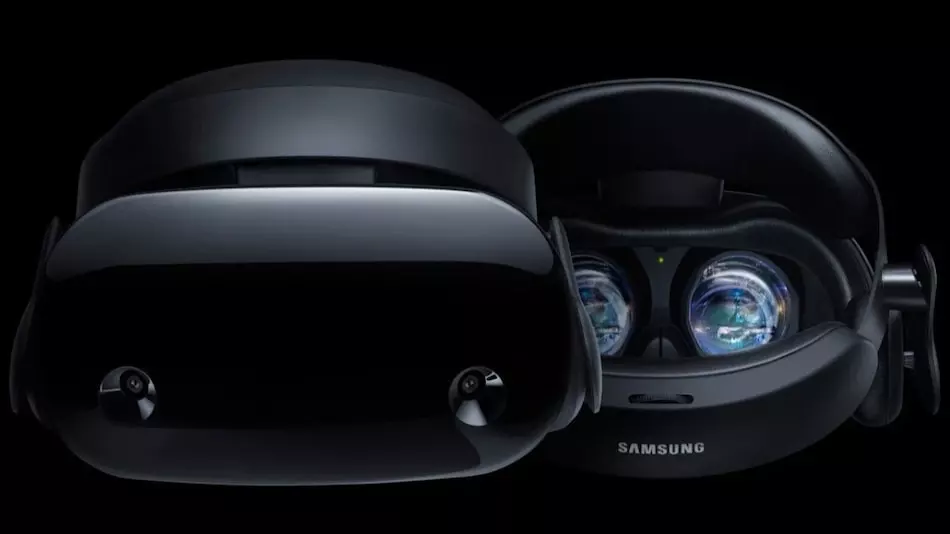 Samsung XR headset developer release October 2024 public launch 2025 Galaxy Unpacked TM Roh extended reality XR Apple Vision Pro Meta Quest Business Insider report Google collaboration Android XR firmware Q1 2025 March release Moohan early version augmented reality AR virtual