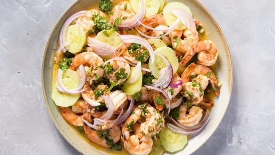 Tequila shrimp recipe garlic shrimp easy shrimp recipe spicy shrimp recipe weeknight dinner recipes seafood recipes quick shrimp recipes summer meal recipes shrimp with tequila butter shrimp recipes garlic butter shrimp shrimp poached in tequila tequila-infused shrimp shrimp with lime shrimp with cilantro shrimp with red pepper flakes head-on shrimp head-off shrimp deveined shrimp shrimp cooking tips easy seafood recipes shrimp