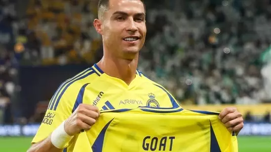 Cristiano Ronaldo GOAT jersey 900 goals Al Nassr Portugal Nations League Croatia 900th goal milestone Saudi Pro League special jersey Ronaldo social media record one billion followers Ronaldo history Nuno Mendes Diogo Jota Portugal League A Group 1 Ronaldo family Madeira football journey shared passion Ronaldo gratitude Ronaldo fans Ronaldo victory Ronaldo support Ronaldo achievement Ronaldo glory Ronaldo celebration Ronaldo tifo Ronaldo recognition Ronaldo honor