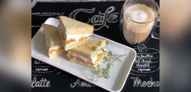 Mango Sandwich recipe how to make Mango Sandwich easy Mango Sandwich recipe Mango Sandwich ingredients Mango Sandwich method chilled Mango Sandwich refreshing Mango Sandwich summer recipe