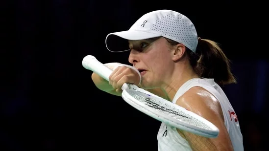 Iga Swiatek suspension positive test banned substance contaminated medication International Tennis Integrity Agency ITIA low responsibility tennis player Jannik Sinner