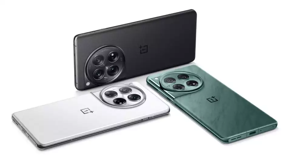 OnePlus 12 OxygenOS 15 update AI Retouch AI Notes AI enhancements November 2024 Android security patch OnePlus update AI tools image enhancement note-taking capabilities Unblur feature Remove reflections