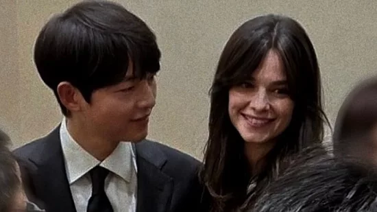 Song Joong Ki Katy Louise Saunders second child baby girl Vincenzo star My Name is Loh Kiwan Bogota City of the Lost romance drama My Youth Chun Woo Hee Lee Joo Myung Busan International Film Festival Queen