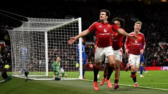 Manchester United FA Cup Harry Maguire goal Ruud van Nistelrooy Leicester City Old Trafford offside controversy injury-time winner Bruno Fernandes free-kick Joshua Zirkzee Bobby Reid Premier League Ruben Amorim Manchester United struggles