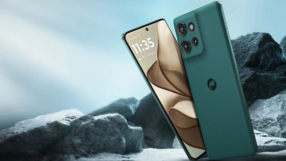 Motorola Edge 60 launch Motorola Edge 60s release Motorola Edge 60 HDR10 certification Motorola Edge 60s China launch Motorola Edge 60 specs Motorola Edge 60 price MediaTek Dimensity 7300 Motorola Android 15 Hello UI Motorola Edge 60 RAM storage 12GB RAM 512GB storage Motorola 68W charging Motorola 5200mAh battery Motorola Edge 60 camera Motorola 50MP selfie camera Sony Lytia 700C Motorola Edge 60 pOLED screen 6.7 inch display 1.5K resolution 120Hz refresh rate Motorola MIL STD