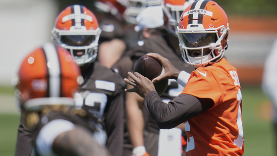 Shedeur Sanders Browns rookie mini camp Shedeur Sanders vs Dillon Gabriel Browns quarterback competition Cleveland Browns training camp Shedeur Sanders highlights Dillon Gabriel practice update Browns QB battle Shedeur Sanders throwing session Shedeur Sanders touchdown passes Browns rookie news Deion Sanders son NFL Browns news Cleveland Browns 2025 Shedeur Sanders 144th draft pick Dillon Gabriel Browns