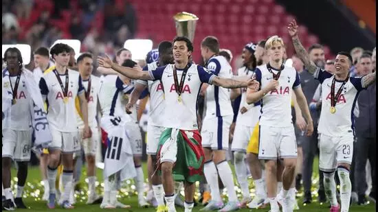 Tottenham Hotspur Europa League champions 2025 Manchester United miss Europe Spurs win first trophy since 2008 Brennan Johnson scores winning goal Ange Postecoglou second season magic Tottenham vs Manchester United Europa League final Bilbao UEFA European football news Tottenham return to Champions League Manchester United Europa League loss Manchester United without Champions League 2025 football club news Premier League updates European finals Tottenham trophy drought ends Manchester United