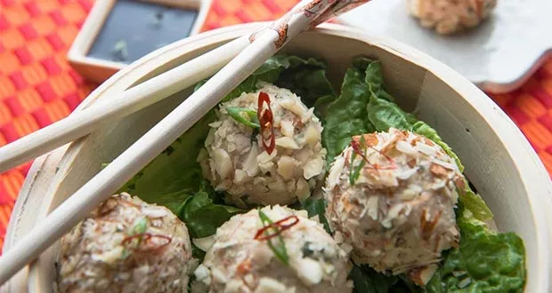 almond chicken momos recipe healthy momo recipe chicken momos without wrapper steamed chicken bites almond coated chicken dumplings nutty chicken appetizer no shell momos recipe chicken appetizer recipe Indian chicken snacks keto chicken momos recipe chicken balls with almonds steamed chicken recipe momo alternative recipe party snacks Indian chicken starter recipe chicken almond steamed recipe momo without dough high protein snacks healthy chicken dumplings chicken momos Kunal Kapur recipe chicken and nut recipes almond recipes Indian momo recipes no carb momo recipe momo recipe without flour momo recipe