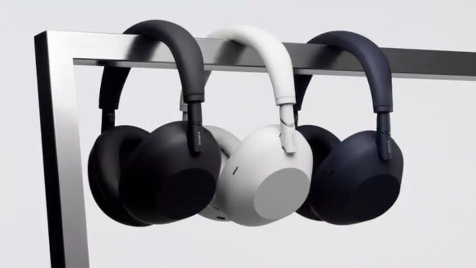 Sony WH-1000XM6 wireless headphones active noise cancelling headphones Sony latest headphones 2025 Sony WH-1000XM6 price WH-1000XM6 battery life Sony HD Noise Cancelling Processor QN3 Sony WH-1000XM6 features high resolution audio headphones Bluetooth 5.3 headphones best noise cancelling headphones new Sony headphones launch Sony headphones with LDAC Sony WH-1000XM6 India