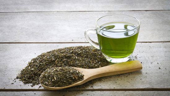 green tea benefits liver health antioxidant tea for liver fatty liver treatment green tea gut health green tea for digestion catechins in green tea tea for heart health green tea reduces cholesterol green tea lowers blood pressure green tea and memory green tea and brain function reduce dementia risk with tea green tea daily effects benefits of drinking green tea for 2 weeks metabolism booster natural detox tea low caffeine drinks