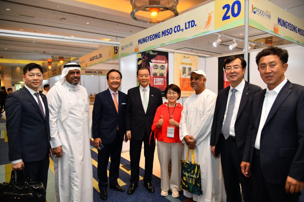 K-Food Fair 2025 Korean food expo Dubai Korean food exhibition UAE Korean products in Dubai Halal Korean food Korean culinary innovation Korean food event Jumeirah Beach Hotel Korean food exporters Hanwoo beef UAE Korean snacks kimchi ginseng drinks vegan Korean food Korean sauces Korean