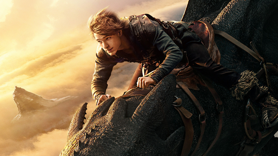 what to watch this weekend best streaming shows 2025 binge-worthy series on Netflix Apple TV Plus new crime drama Echo Valley Sydney Sweeney Julianne Moore Apple original series FUBAR Season 2 Netflix Arnold Schwarzenegger Netflix action comedy Twin Peaks Mubi David Lynch thriller Deep Cover Prime Video