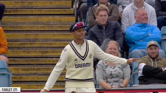 Yashasvi Jaiswal dropped catches India vs England Test match 2025 Yashasvi Jaiswal dancing video cricket fans react Headingley Test match result Ben Duckett century dropped by Jaiswal India fielding errors cricket news latest India England cricket match review Rohit Sharma captaincy debate cricket viral video controversy Jaiswal slip fielding error Jasprit Bumrah five wicket haul Jaiswal under fire cricket crowd reaction social media criticism cricket score India England Test updates India England series schedule second Test