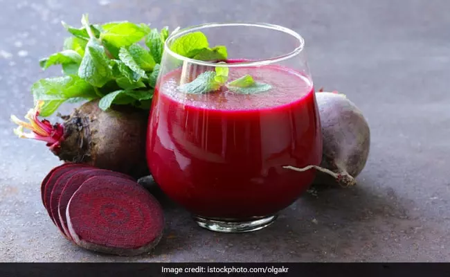 beetroot soup recipe green apple soup healthy soup recipe beetroot and apple soup detox soup for dinner low calorie soup beetroot soup with cream beetroot and green apple soup recipe easy soup recipes vegetarian soup recipe homemade beetroot soup beetroot soup for weight loss immunity boosting soups healthy dinner recipes anti inflammatory soup beetroot recipes for winter green apple benefits nutritious