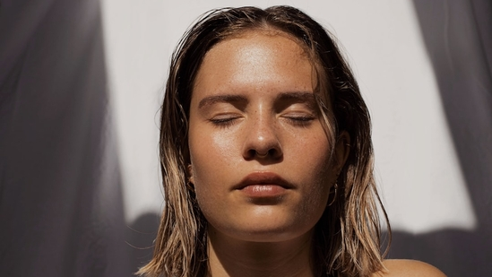 almonds for skin skincare tips Indian skincare nutrition for glowing skin healthy skin diet benefits of almonds radiant skin foods vitamin E rich foods skincare industry India natural beauty tips dermatologist recommended foods skin care routine nutrition healthy diet for skin wrinkle reduction natural skin remedies