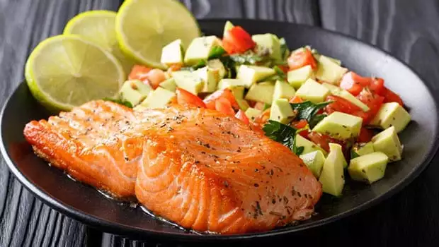 smoked salmon recipe grilled salmon avocado tomato salad healthy lunch ideas low carb salmon dish fresh avocado recipes easy salmon marinade lemon garlic salmon how to grill salmon best smoked salmon salad recipes healthy fish meals high protein low carb recipes summer salad ideas quick healthy dinners salmon