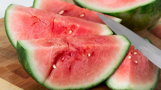 low calorie foods for belly fat burning almost zero calorie foods weight loss tips fruits for weight loss healthy snacks for belly fat best foods to reduce bloating watermelon benefits for weight loss cucumber weight loss foods strawberry low calorie snack eggplant healthy diet green apple fiber foods oranges for digestion