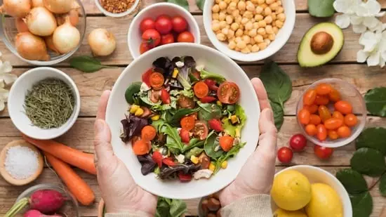 desi diet heart health cardiologist heart attack prevention Indian healthy eating traditional Indian diet desi heart healthy foods Indian diet for heart health heart disease prevention India fibre rich foods good fats Indian herbs for heart health Omega-3 vegetarian protein sources Indian heart diet plan healthy grains in India balanced desi diet best Indian foods for cholesterol control Vitamin B12 sources Indian diet for cholesterol diet tips by cardiologist