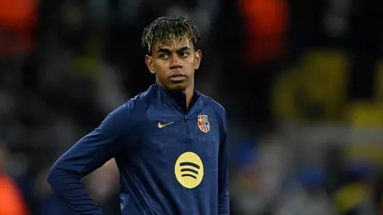 Lamine Yamal investigation dwarf entertainers Lamine Yamal birthday controversy Barcelona football star facing probe Spanish Ministry of Social Rights ADEE complaint about dwarf performers Olivella birthday event with dwarf entertainment human rights for people with dwarfism Spain prosecutor investigation football player birthday party news La Liga star scandal Ballon d’Or contender Lamine Yamal dwarf performer defends party viral video Lamine Yamal controversy football star birthday event legal rights people with disabilities entertainment industry Spain Barcelona news update football gossip Lamine Yamal news latest Lamine Yamal legal issues ADEE statement on dwarf entertainers performers with dwarfism working rights working conditions for dwarf performers in Spain disability rights and entertainment viral video dwarf entertainers defending work Spain social rights ministry football controversies football player private party controversy