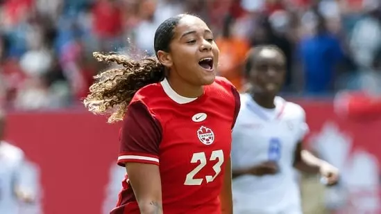 Olivia Smith transfer Arsenal women's football record signing most expensive female footballer Olivia Smith Arsenal deal women's football market history Olivia Smith Canada footballer Arsenal signing women's football transfer fee Olivia Smith Liverpool to Arsenal Olivia Smith transfer fee women's sports equality Olivia Smith news Olivia Smith goals Sporting Lisbon Olivia Smith career Arsenal Women's Champions League