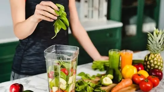 Best Diet Tips for a Healthy Gut and Sharp Mind: Nutrition Expert Reveals Key Foods for Gut-Brain Connection A balanced diet does more than just support digestion — it can also enhance mood focus and mental wellbeing by nurturing the gut-brain axis. Research shows the gut and brain share a complex two-way communication channel known as the gut-brain axis. Surprisingly the gut produces major neurotransmitters like serotonin which has a direct impact on sleep appetite and mood regulation. According to Sonal Chandalia a consultant nutritionist at Jaslok Hospital & Research Centre eating a variety of nutrient-dense foods can strengthen this powerful link between your gut and brain. She explains that adding foods rich in amino acids tryptophan and serotonin can naturally boost mood and support digestive health. So what foods should you add to your daily meals? For better brain and gut health it’s important to fill your plate with diverse whole food groups. Chandalia suggests including whole grains and millets such as wheat corn oats jowar bajra and ragi. Legumes like whole moong rajma and cowpea are great for protein and fibre. Leafy greens like spinach fenugreek and amaranth along with vegetables like broccoli tomatoes and carrots help reduce inflammation and strengthen the neural network. Fruits such as berries amla oranges guavas apples bananas and jamun are packed with antioxidants that protect both gut and brain cells. Healthy fats from nuts like almonds and walnuts seeds like flax pumpkin and watermelon and oils such as extra-virgin olive oil mustard and sesame oil provide essential omega-3s. Adding fatty fish eggs and spices like turmeric to your meals can further support brain function and gut lining. Along with these foods certain nutrients play a significant role in maintaining a healthy gut-brain connection. Vitamins D B complex and K plus minerals like zinc and magnesium and compounds like polyphenols curcumin lycopene beta-carotene and anthocyanins help lower inflammation protect against degeneration and improve cell structure. When it comes to gut health curd or yogurt is highly recommended for its probiotic benefits. But it’s not the only option — other gut-friendly choices include buttermilk fermented foods fibre-rich fruits like apples and pears and herbs and spices like ginger fennel black pepper and cinnamon which naturally increase good gut bacteria and boost digestion. Remember these insights are for informational purposes only and are not a replacement for medical advice. Always consult your healthcare provider if you have concerns about your health or diet. Meta Description: Discover top foods and nutrients that naturally boost the gut-brain axis and improve digestion mood and mental wellbeing with these expert diet tips for a healthy gut and mind. SEO Keywords: healthy gut foods brain boosting diet gut brain axis foods for gut health serotonin boosting foods tryptophan foods mood boosting foods best foods for mental health diet for focus and concentration leafy greens for digestion whole grains for gut health legumes for gut health nuts for brain health seeds for omega 3 brain nutrients vitamins for brain health probiotics for gut health curd benefits yogurt gut microbiome fermented foods digestion herbs for gut health spices for better digestion gut brain connection