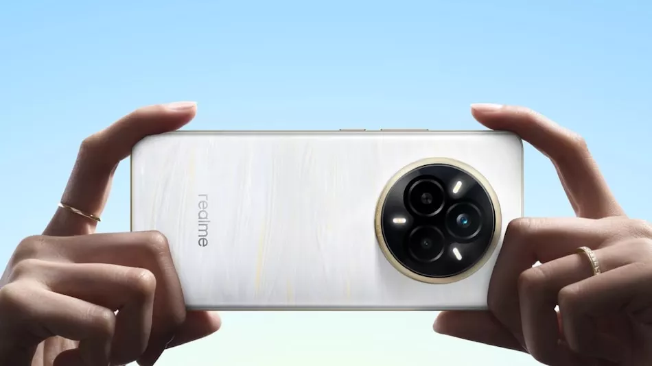 Realme 15 Pro 5G leak Realme 15 Pro design Realme 15 Pro India launch Realme 15 Pro specs Realme 15 Pro 50MP camera Realme 15 Pro features Realme 15 Pro AI Edit Genie Realme 15 Pro colours Realme 15 Pro Flowing Silver Realme 15 Pro Velvet Green Realme 15 Pro Silk Purple Realme 15 Pro RAM storage Realme 15 Pro flat display Realme 15 Pro 5G smartphone Realme 15 series launch Realme 15 Pro selfie camera Realme 15 Pro fingerprint sensor Realme 15 Pro dual camera Realme 15 Pro price India Realme 15 Pro latest news