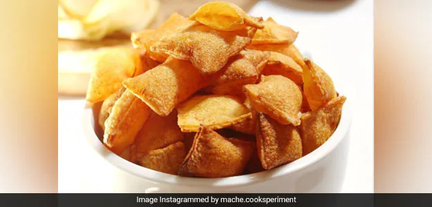 bubble potato chips recipe crispy bubble chips homemade potato chips puffed potato chips easy snack recipes potato snack ideas Indian snacks quick snacks for kids party snacks vegetarian snacks egg white potato chips corn flour chips deep fried potato chips how to make puffed chips crunchy potato recipes tea time snacks street style potato chips unique potato snacks best homemade chips crispy potato snack ideas easy evening snacks family snack ideas golden fried chips Indian tea snacks delicious puffed chips homemade