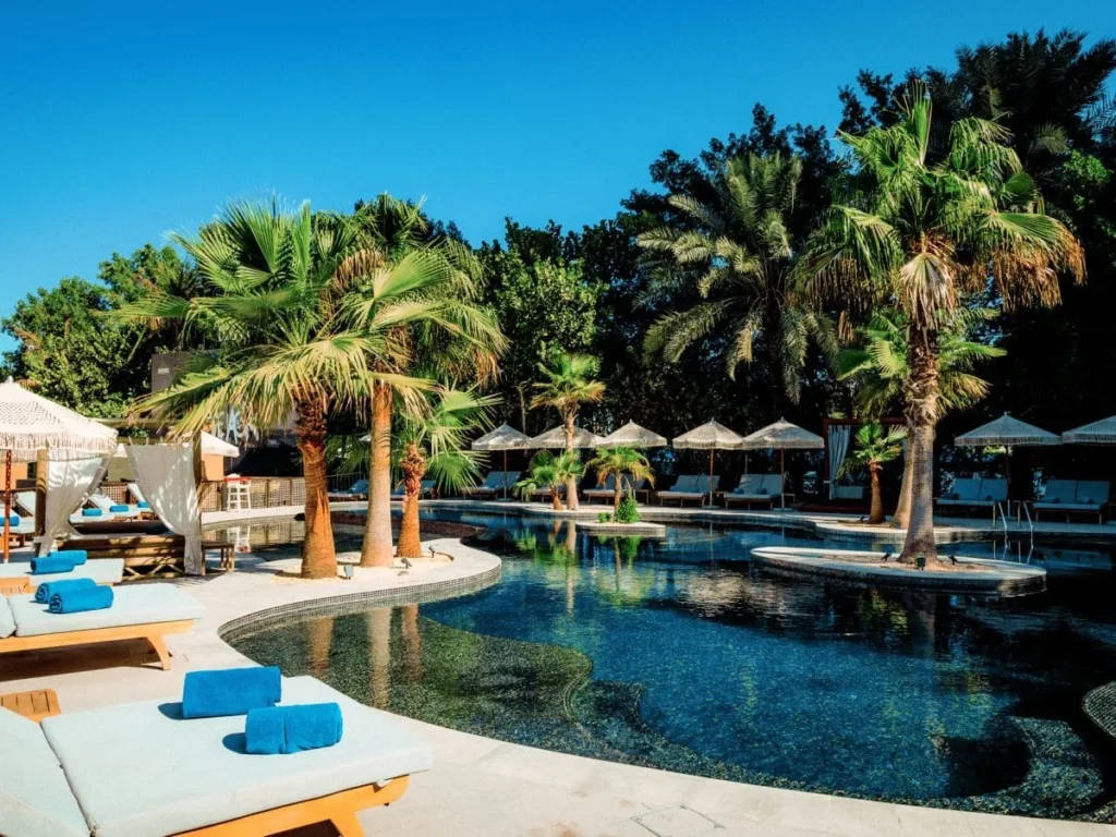 Barasti beach club Dubai free entry Dubai pool party Dubai beach club Dubai beach pool Dubai summer spots Dubai beach bar Dubai Marina beach club Dubai VIP cabanas Dubai pool day Dubai ladies night Dubai free drinks Dubai After Dark Night Swim Dubai nightlife Dubai brunch Dubai Tease Me brunch Dubai pool deck Dubai luxury cabanas Dubai pool loungers Dubai summer events Dubai beach events Dubai free entry