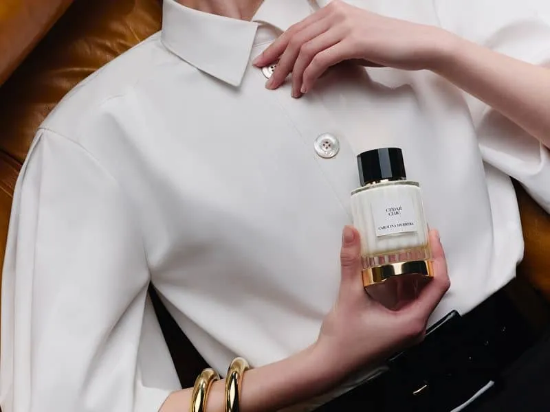 Carolina Herrera Dubai Carolina Herrera perfume Dubai Carolina Herrera new fragrance Cedar Chic Carolina Herrera pop up Dubai Mall Herrera Confidential collection Dubai luxury fragrances Dubai new perfume launches Dubai Mall events September 2025 perfumes Dubai best perfumes Dubai luxury perfume brands Carolina Herrera Cedar Chic review Carolina Herrera scents Dubai perfume pop up Dubai shopping Dubai new scents Dubai high end perfume Dubai fragrance lovers Dubai designer perfume Dubai Eau de Parfum Dubai elegant perfumes Dubai gender neutral perfumes Dubai cedarwood perfume Dubai bergamot perfume Dubai orange blossom scent Dubai perfume trends Dubai fall fragrances Dubai niche perfumes