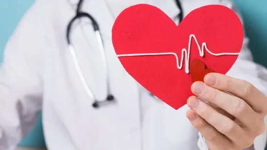 heart disease prevention India heart attack warning signs cardiologist advice India heart health tips brisk walking benefits 20 minute walk heart health blood pressure management diabetes and heart disease obesity and heart disease stress and heart health air pollution and heart risk cholesterol check India Lp(a) test heart health sudden cardiac arrest prevention lifestyle tips for heart health family heart protection CPR training India healthy heart habits pediatric cardiologist advice Child Heart Foundation Dr Vikas Kohli heart