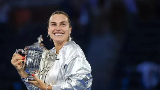 Aryna Sabalenka US Open 2025 Aryna Sabalenka wins US Open Aryna Sabalenka Amanda Anisimova US Open women’s singles final US Open final results US Open 2025 highlights Aryna Sabalenka Grand Slam titles Aryna Sabalenka fourth Grand Slam Aryna Sabalenka Arthur Ashe Stadium Amanda Anisimova US Open loss US Open 2025 straight sets victory Aryna Sabalenka world number one Aryna Sabalenka women’s tennis champion Aryna