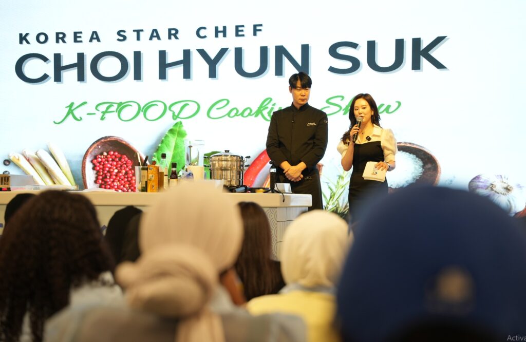 K Food Dubai Korea360 Dubai Festival City Mall Korean chef Choi Hyun seok Korean cuisine UAE Korean food promotion Korean agriculture products Korean seafood Dubai Korean culture event Middle East K Food program Dubai Korean cooking classes Dubai Korean food festival Dubai K Food interactive activities Dubai food events UAE Korean B2B networking Dubai Korean culinary experience Dubai Korea360 cultural hub Dubai food lovers Korean cooking workshop UAE Korean products Dubai Korean agri food promotion Dubai influencers promoting Korean food Korean recipes Dubai Korean taste UAE Korean dishes cooking show Dubai Korean cooking demonstration Dubai Tritan bottles Korea Pick and Pack Dubai Cook and Connect sessions Dubai social media challenge Korean food Dubai B2B buyers UAE Korean seafood Dubai Korean agriculture Dubai cultural exchange Korea Middle East