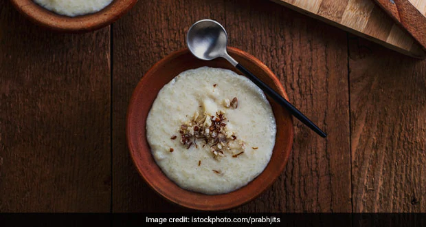 Makhana Kheer recipe Makhana Kheer Indian dessert Makhana Kheer Navratri Makhana Kheer fasting Makhana Kheer with milk Makhana Kheer with cashews Makhana Kheer with cardamom Makhana Kheer with dry fruits Puffed lotus seeds kheer Phool Makhana dessert Makhana pudding Makhana sweet recipe Easy Makhana Kheer Quick Makhana Kheer Healthy Makhana Kheer Makhana kheer for festivals Makhana kheer