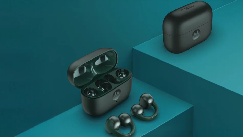 Moto Buds Loop Moto Buds Bass Motorola earbuds launch in India Moto Buds price in India Moto Buds Loop features Moto Buds Bass specifications Moto Buds Loop Bose tuned audio Moto Buds Bass ANC Moto Buds battery life Moto Buds 39 hours playback Moto Buds 48 hours playback Moto Buds spatial audio Moto Buds CrystalTalk AI Moto Buds Bluetooth 5.4 Moto Buds Bluetooth 5.3 Moto Buds IP54 rating Moto Buds waterproof Moto Buds dust resistant Moto Buds Flipkart sale Moto Buds online purchase Moto Buds India launch Moto Buds quick charge Moto Buds multi device pairing Moto Buds wireless headset Moto Buds