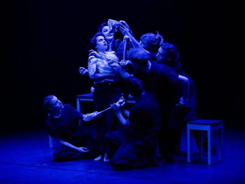 Rolling Bones Dubai Rolling Bones show Dubai Zabeel Theatre acrobatics show Dubai contemporary dance Dubai urban dance Swiss dance show Dubai live performance Dubai dance show Dubai acrobatics Dubai aerial stunts Dubai theatrical performance Dubai urban choreography Dubai Swiss performance Dubai acrobatics live Dubai motion and dance Dubai dance and acrobatics Dubai acrobatic theatre Dubai live entertainment Dubai Dubai shows 2025 Dubai events November 2025 Dubai Rolling Bones tickets Dubai dance tickets Dubai theatre tickets Dubai acrobatics tickets Dubai live dance show Dubai Swiss acrobats