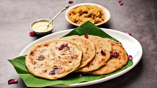 Dussehra 2025 Dussehra food Dussehra recipes Dussehra sweets Dussehra feasts Vijaydashmi Navratri end festival Ravana effigy burning Indian festivals festival food regional dishes West Bengal Dussehra Bijoya Dashami khichuri labra payesh sandesh rasgulla mutton kosha fish curry Uttarakhand Jhangore ki kheer Barnyard millet kheer Maharashtra Dussehra apta leaves bidi leaves puran poli shrikhand basundi kadakani prasad Gujarat Dussehra fafda jalebi Indian festive meals traditional dishes cultural foods