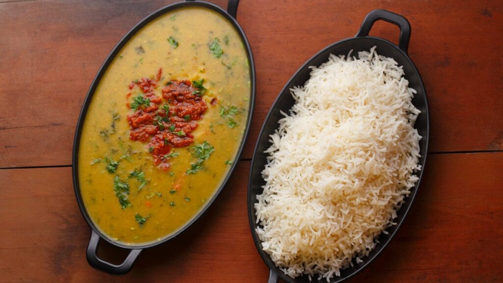 TeenRatnaDal lowcaloriedal healthydalrecipe Indianlentils chanaDal toorDal greenmoongDal proteinrichdal weightlossrecipe vegetarianrecipe Indianfood healthyeating homemadecomfortmeal nutritiousdal everydaycooking dalrecipe highproteinfood lowfatrecipe easyindianrecipe gharkakhana spicyindianfood desicooking tadkadal comfortfooddinner healthymealsforfamily glutenfreefood fiberfood vegprotein