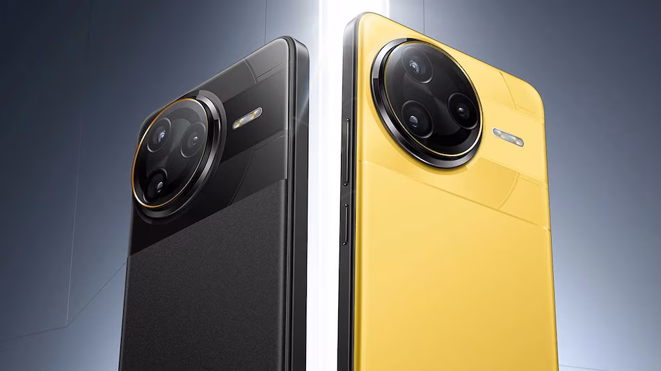 Poco F8 Ultra Poco F7 Ultra NBTC certification Poco global launch Redmi K90 Pro successor Poco smartphone 5G connectivity Snapdragon 8 Elite Gen 5 7000mAh battery 100W wired fast charging wireless charging LTPO OLED display 120Hz refresh rate 1.5K display 2K display triple rear camera 50MP primary camera OIS 50MP ultrawide 50MP periscope 50MP selfie camera ultrasonic fingerprint sensor IP69 rating water resistance dust resistance high performance Android flagship gaming smartphone global Poco release China manufactured mobile phone latest Poco phone upcoming Poco F8 Ultra features Poco F8 Ultra leaks Poco F8