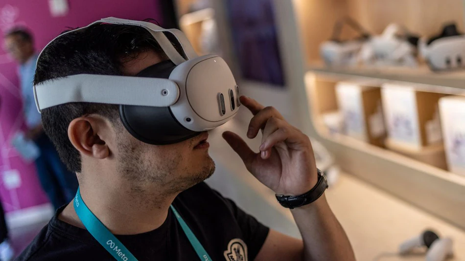 MetaRealityLabs MetaQ32025 MetaFinancialReport MetaVRheadsets MetaAIglasses Questheadsets MetaRayBanGlasses OakleyAIglasses ARVRtechnology MetaLosses MetaTechNews TechIndustryUpdate MetaEarningsReport ZuckerbergMeta RealityLabsPerformance MetaRevenueGrowth AIwearablesDemand MetaverseInvestment VRMarketUpdate ARMarketUpdate Quest3SForecast MetaOperatingLoss