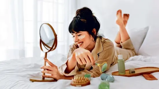 matcha skincare trend matcha skin benefits matcha antioxidant power matcha beauty industry matcha wellness beauty matcha EGCG benefits matcha detox skincare green tea skincare matcha chlorophyll skin protection matcha for acne prone skin matcha for sensitive skin matcha anti ageing benefits matcha pollution defence matcha skin healing matcha barrier repair skincare inspired by beverages matcha cosmetic trend matcha lip products matcha face products ClayCo matcha skincare Huda Beauty matcha Laneige matcha products matcha enzyme scrub matcha toner matcha mask matcha lip balm matcha dermatology insights matcha holistic beauty matcha wellness movement