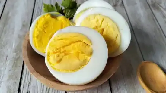 longevity tips healthy ageing expert wellness habits daily lifestyle healthy sleep mindful eating lean protein diet strength training longevity specialist ageing well health routine wellness guide stress management mindfulness benefits social connection healthy habits quality life aging gracefully mobility health nutrition wellness doctor advice wellbeing routine