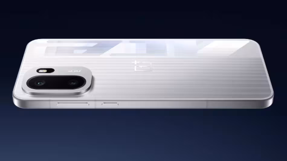 OnePlus Ace 6 Pro Max Snapdragon 8 Gen 5 OnePlus 15R launch leaked retail box OnePlus flagship phone new OnePlus smartphone Snapdragon flagship chipset Android 16 ColorOS 16 OnePlus India launch OnePlus China launch 165Hz OLED display 1.5K screen gaming smartphone long battery life 8000mAh battery 100W fast charging 50MP camera OIS technology 32MP front camera dual speakers ultrasonic fingerprint sensor NFC support metal middle frame high performance phone tech leaks upcoming