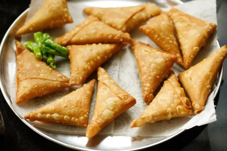 onion samosa patti samosa irani samosa poha samosa crispy samosa recipe tea time snacks Indian snacks street food samosa recipe easy samosa making samosa folding method samosa patti recipe homemade samosa filling onion poha filling fried snacks baked samosa air fryer samosa Mumbai snacks Hyderabad snacks crunchy samosa chai snacks samosa tips samosa sealing method samosa sheet recipe samosa preparation crispy Indian snacks quick snacks vegetarian snacks Indian tea time recipe