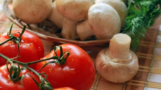 fresh produce hacks keep vegetables fresh food storage tips fruit preservation kitchen hacks extend shelf life healthy cooking tips fridge organisation fresh food ideas vegetable storage methods fruit storage tricks keep lettuce crisp carrot freshness hack celery storage method mushroom storage paper bag method refrigerator tips zero waste kitchen smart food habits long lasting produce home organisation food prep tips kitchen freshness guide fresh groceries care weekly meal prep keep greens fresh grape storage hack fresh fridge tips healthy lifestyle guide simple kitchen solutions storing veggies right produce freshness secrets food sustainability habits food longevity tips fresh food routine nutritious eating prep ideas kitchen care routine smart produce storage eco friendly kitchen habits healthy home cooking methods