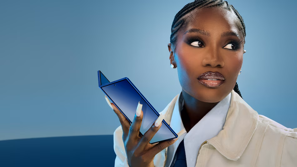 Samsung Galaxy Z TriFold Galaxy Z TriFold price leak Samsung new foldable Samsung triple fold phone Galaxy TriFold launch Samsung foldable phone 2025 Galaxy Z TriFold specs Snapdragon 8 Elite chipset Samsung 200MP camera foldable technology triple hinge design Samsung flagship foldable Galaxy TriFold global launch South Korea smartphone UAE smartphone launch China smartphone launch Singapore tech news Taiwan tech news Samsung next generation foldable smartphone display innovation silicon carbon