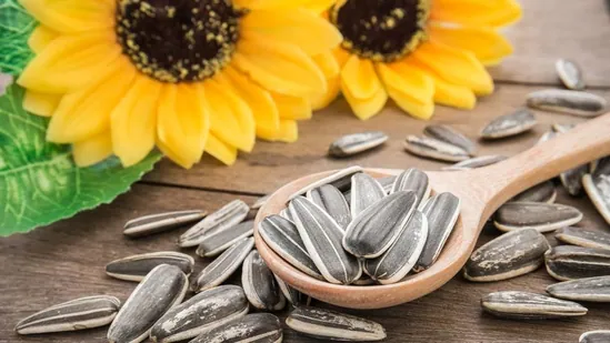 sunflower seeds for skin natural skincare glowing skin vitamin E benefits diy skincare hacks home remedies for glowing skin sunflower seed oil for face antioxidant rich foods skin nourishment anti ageing tips herbal beauty remedies natural face scrub homemade face mask skin hydration remedies acne care natural toner
