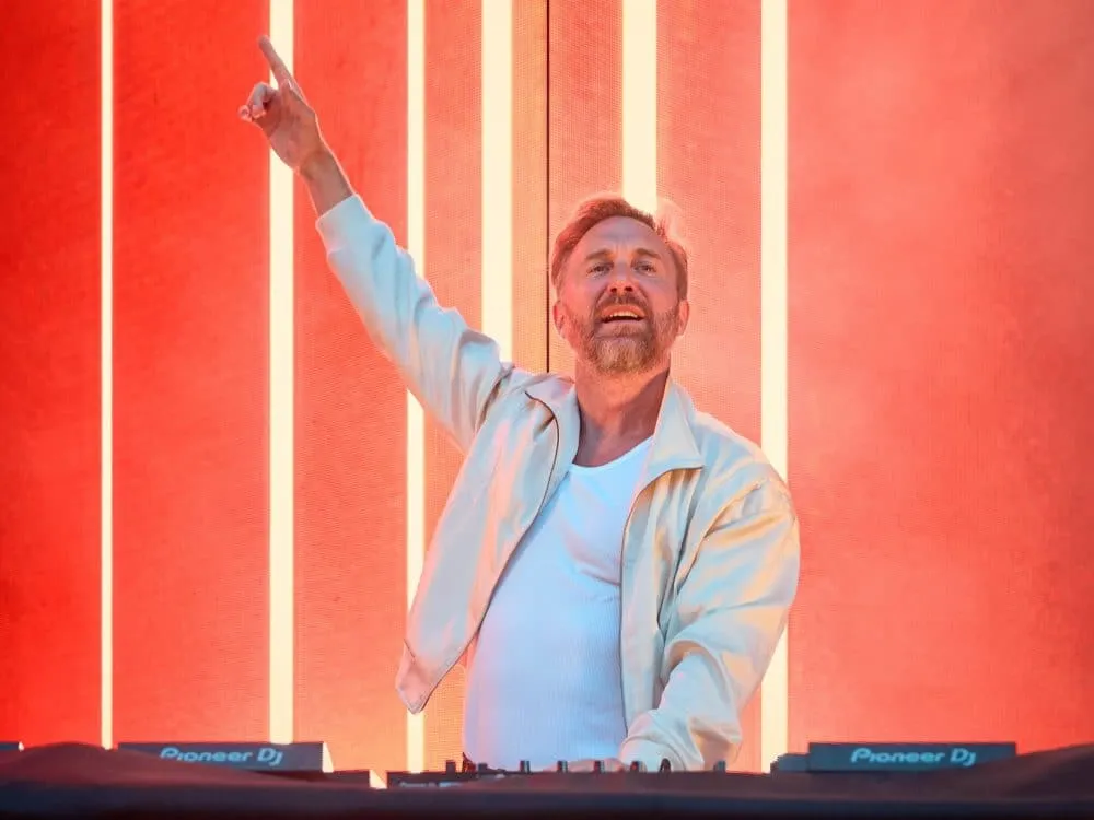 David Guetta Ushuaïa Dubai 2025 Dubai DJ Live Show Dubai Nightlife Dubai Music Event Dubai Concert Ushuaïa Dubai Harbour Experience David Guetta Tickets Dubai
